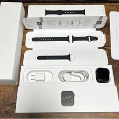 値下げ中！Apple watch SERIES 5