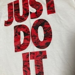 新品タグ付✨NIKE✨キッズ140サイズ✨半袖Tシャツ✨男女兼用の画像