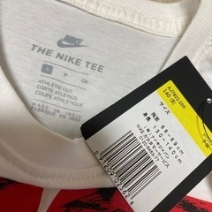 新品タグ付✨NIKE✨キッズ140サイズ✨半袖Tシャツ✨男女兼用の画像