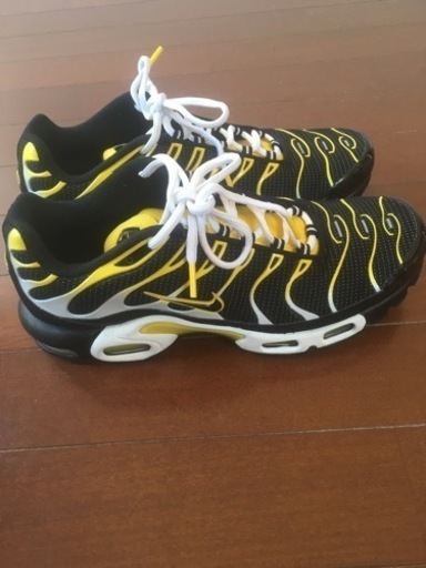 NIKE AIRMAX PLUS トムとジェリーのバッグ