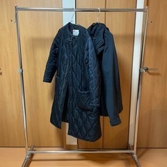 美品〈耐荷重100kg パイプハンガーラック〉