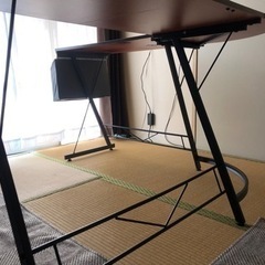 受け渡し決定　L型パソコンディスクの画像