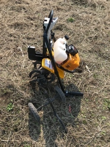 耕運機　　畑仕事に大活躍。