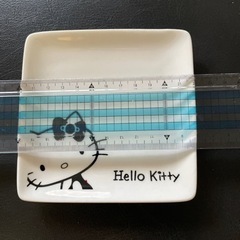 ハローキティ マイメロディ 小皿二枚セットの画像