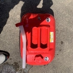 携行缶　20ℓの画像