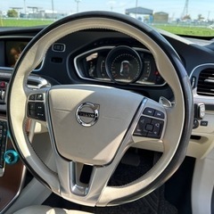 【美車・車検2年】ワンオーナー　正規ディーラーメンテ　ボルボV40 D4 ディーゼル　インスクリプションターボの画像