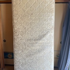 シングルマットレスの画像