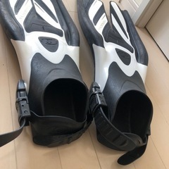 TUSA ツサ　スキューバダイビング用フィン　フィン　の画像