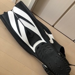 TUSA ツサ　スキューバダイビング用フィン　フィン　の画像