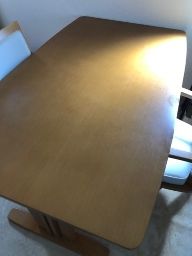 ダイニングテーブルセット　回転式椅子