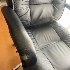 オフィスチェアを譲りますの画像