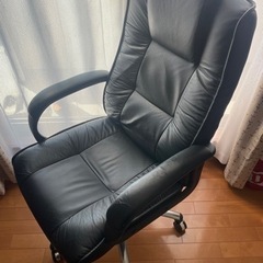 オフィスチェアを譲りますの画像
