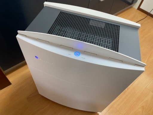 空気清浄機 Blueair ブルーエアー《2018年製》お手入れ簡単‼︎LDKなどに