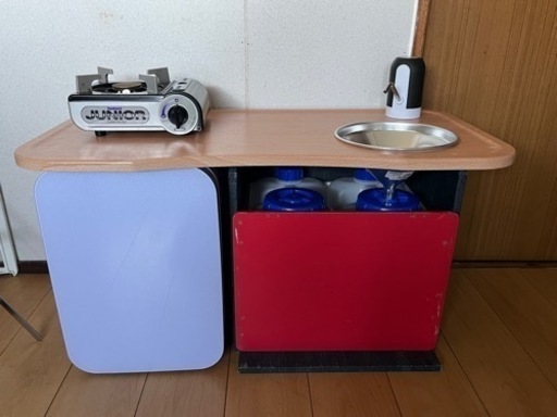 キャンピングカー　システムキッチン