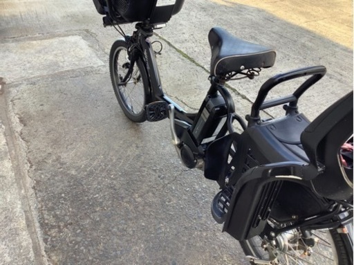 22ブリヂストン新機種電動アシスト自転車angelino20インチブラックアルミボディー