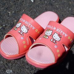ハローキティ　サンダル 19cm（実測） USED