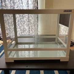 小動物、爬虫類用ゲージ