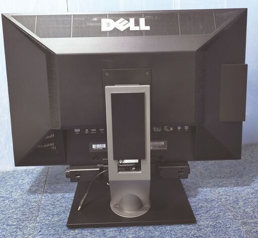 通常特価10,978円より20％引きの8,782円!　DELL PCモニター 27インチ 2709W 1900x1200 別売サウンドバー付き DP HDMI DVI VGA コンポジット 非光沢 WUXGA 16：10