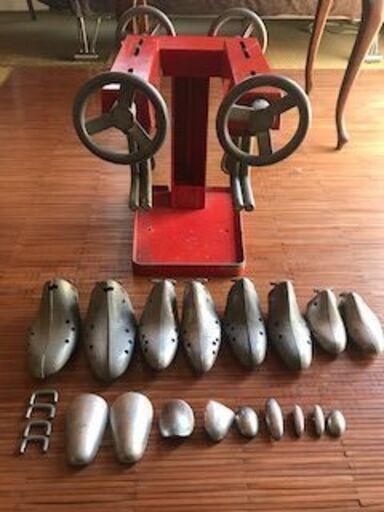 イタリア製　アンティーク　シューストレッチャー （靴伸ばし機）