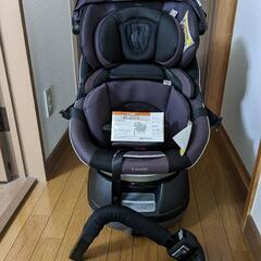 チャイルドシート　COMBI　エッグショック