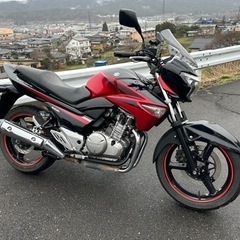 スズキ　gsr250 