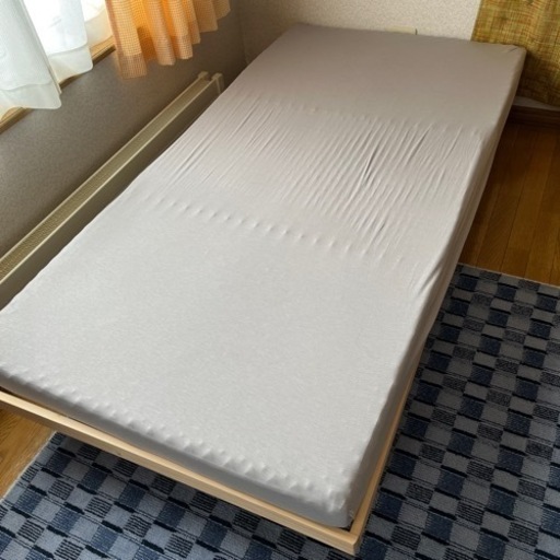 最終価格　脚付きシングルすのこベッド 体圧分散敷ふとんS