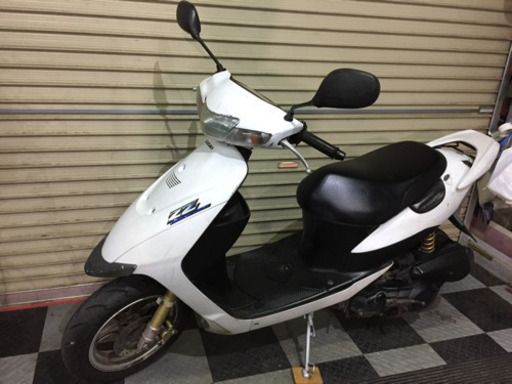 埼玉県深谷市 スズキ ZZ ジーツー CA1PB 原付 スクーター 50cc 通勤 通学 バイク 白 [ZX ZR お探しの方などに如何でしょうか^^
