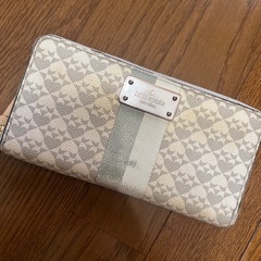 ケイトスペード財布