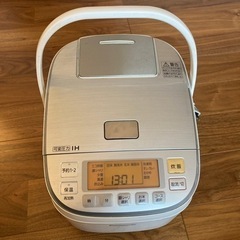 【再値下げしました】炊飯器の画像