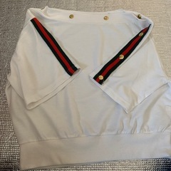 Ｔシャツ
