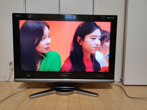 SHARP AQUOS 32インチ　※値下げしました（4/23）