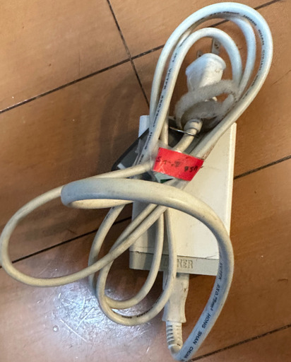 コード類他にもたくさん出品しています。