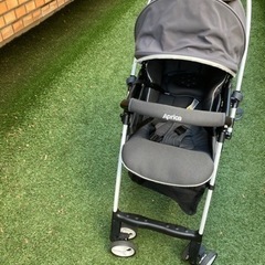 アップリカa型ベビーカー　カルーンエアの画像
