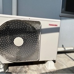 TOSHIBA エアコン 大清快RAS-H401R 2021年製 おもに14畳用