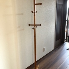 かばん・洋服かけの画像