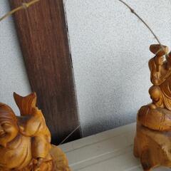 購入者、決まりました。大黒様と恵比寿様の木彫りの置物の画像