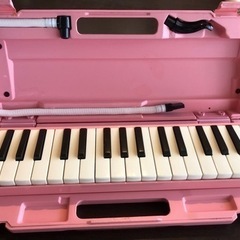 (引き渡し先決定)  ピアニカ　ピンク　YAMAHA
