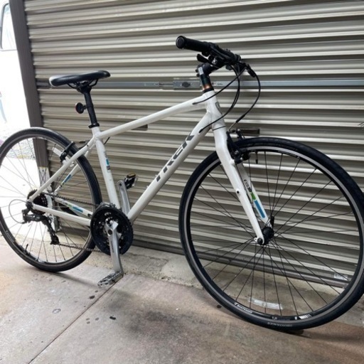 クロスバイク　身長165-175cm トレック　TREK 7.4FX