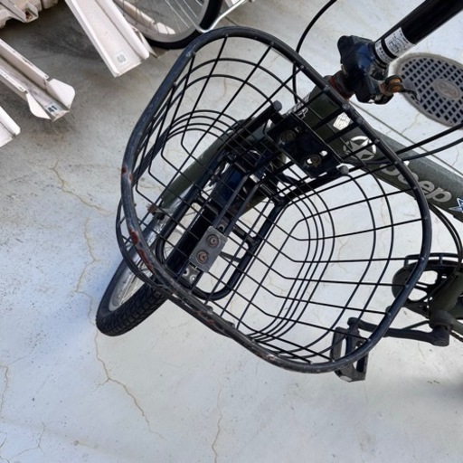 ※4月13日までの出品※ jeep 折りたたみ自転車　カーキ