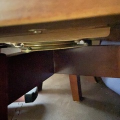 テーブルセット　イス4脚 回転式　交渉中の画像