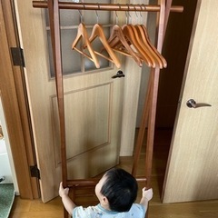 木製ハンガーラック