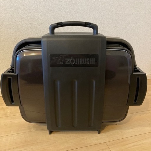受渡決定 ● ZOJIRUSHI ホットプレート一式
