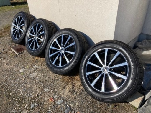 夏用タイヤ　215/60/R17 96H ほぼ新品