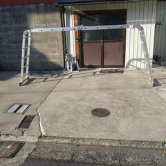 多機能脚立5.6m重さ12.7kg 耐荷重150kg の画像