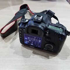 【愛品館 市原店】Canon　2009年製　デジタル一眼レフカメラ　EOS7D　【愛市HA019804-104】の画像