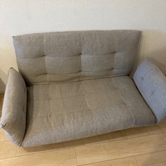 受渡決定 ● ソファー