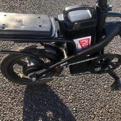 モペット版の電動自転車(公道は走れません)の画像