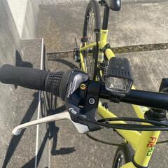 クロスバイク チェーン ライト付きの画像