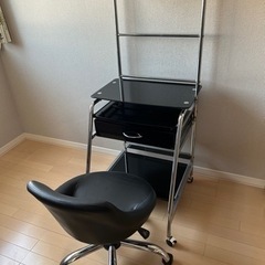 パソコンデスク＋イス