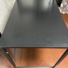 (今週で終了)棚付きデスクの画像